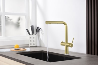 Bateria trójdrożna DELTA mosiądz ant. Blue Water