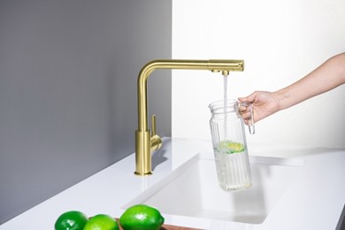 Bateria Trójdrożna Royal- mosiądz antyczny